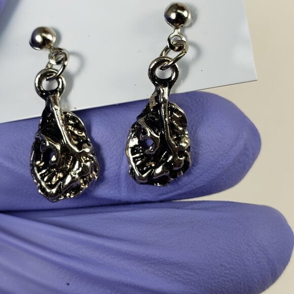 Women's Stunning Polished Silver tone & Black Drop Dangle Earrings, 1-inch - Picture 8 of 8